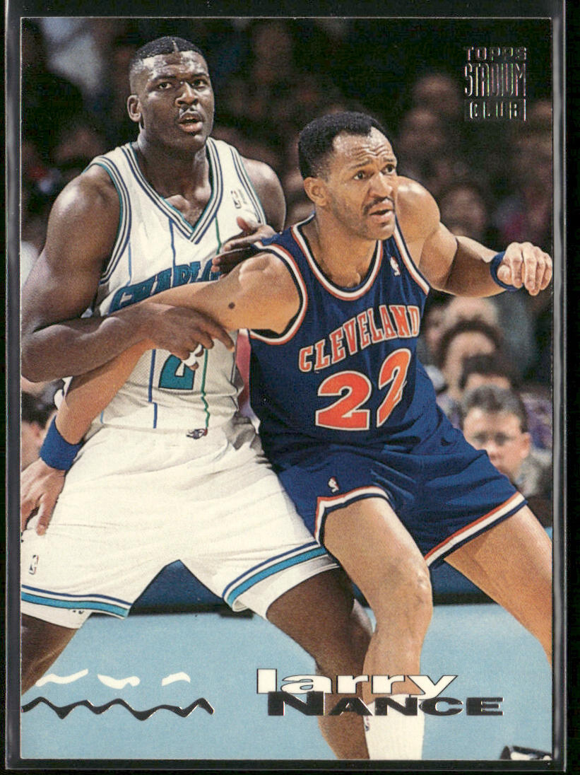 Larry Nance 1993-94 Stadium Club #17 Cleveland Cavaliers
