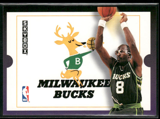 Moses Malone 1992-93 SkyBox #296 Milwaukee Bucks