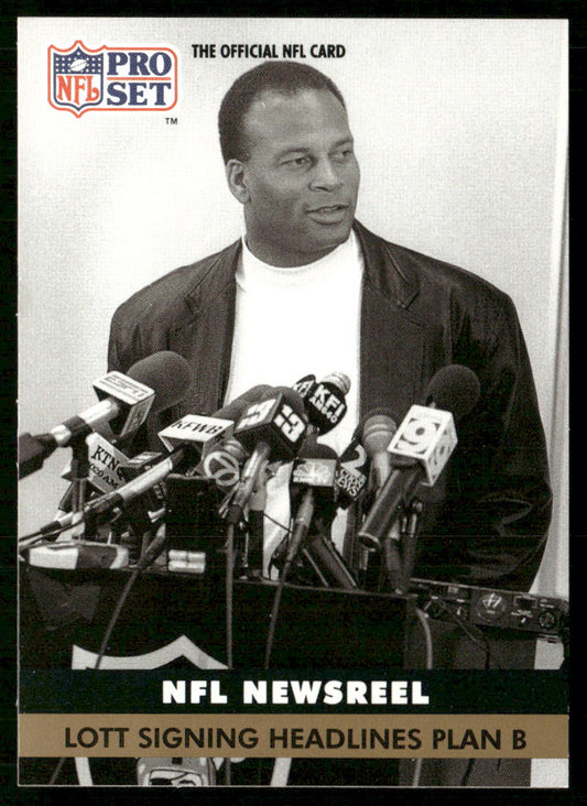 Lott Signing Headlines Plan 1991 Pro Set #348 Los Angeles Raiders