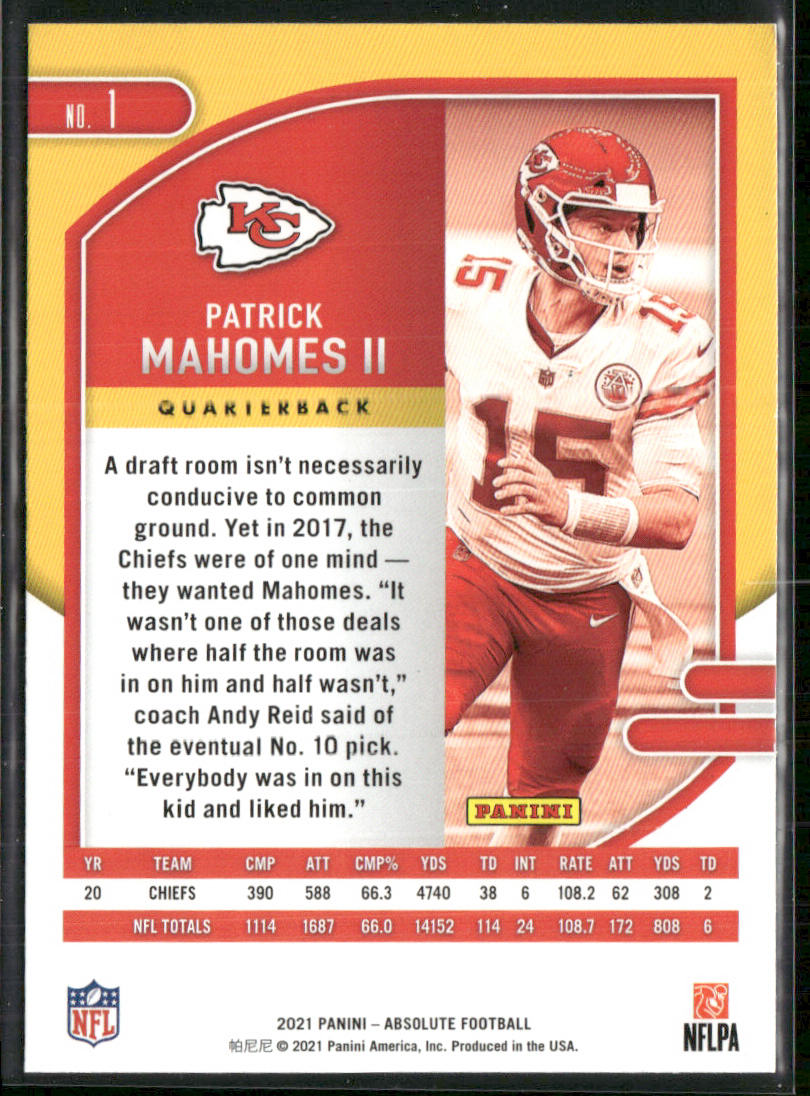 Patrick Mahomes II 2021 Panini Absolute Green #1 Kansas City Chiefs
