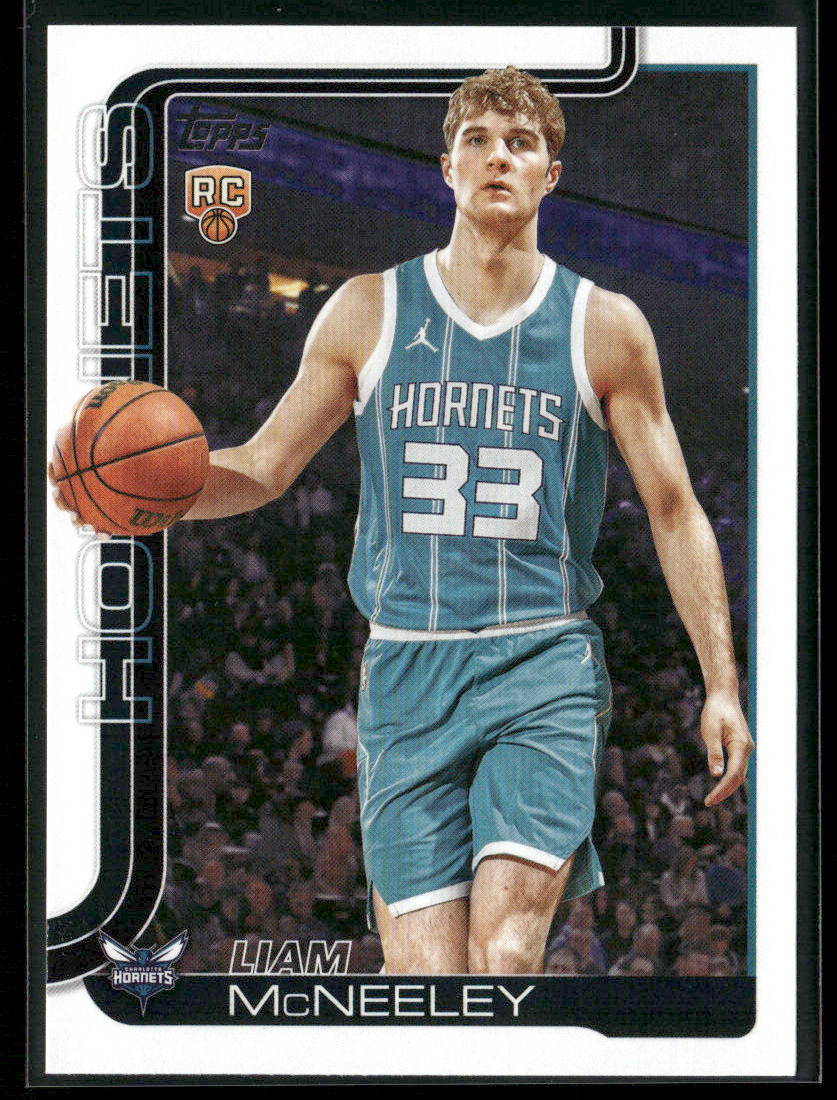 Liam McNeeley 2025-26 Topps #229 RC Charlotte Hornets front