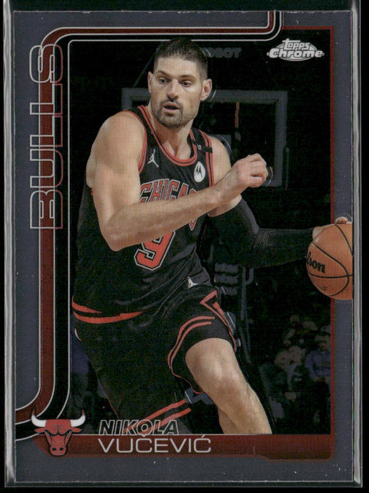 Nikola Vučević 2025-26 Topps Chrome #24 Chicago Bulls front