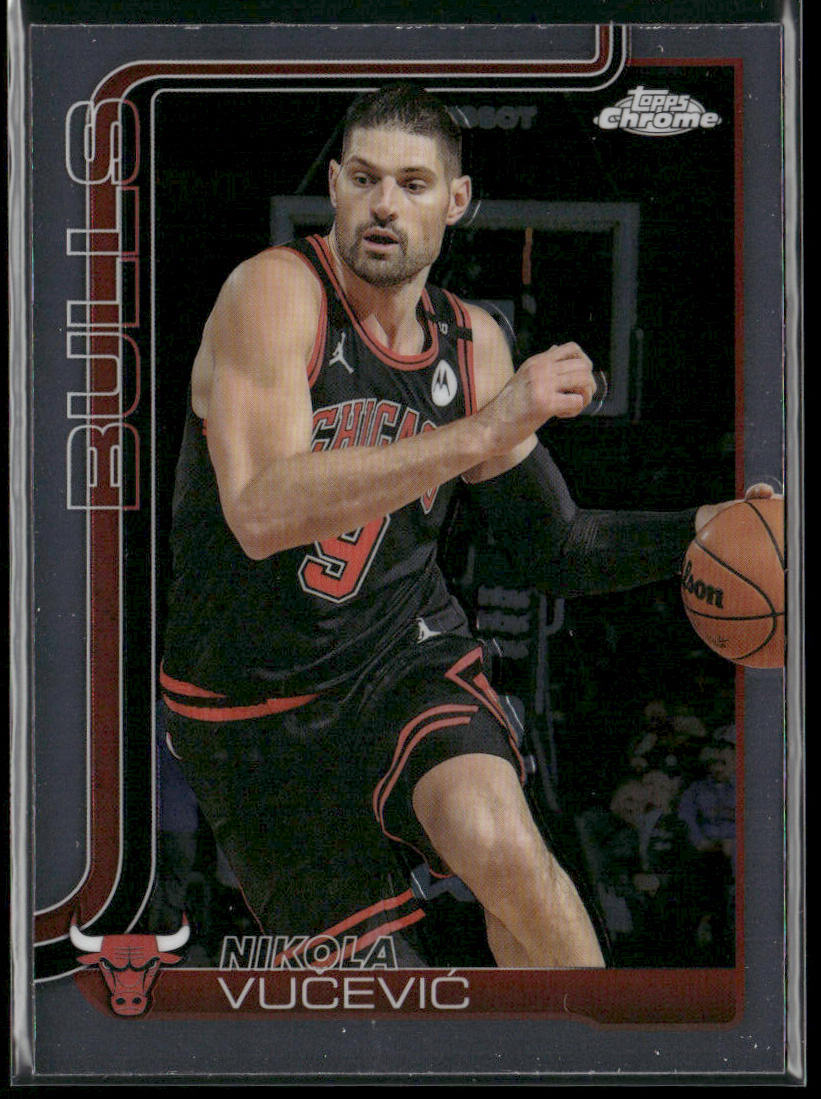 Nikola Vučević 2025-26 Topps Chrome #24 Chicago Bulls front