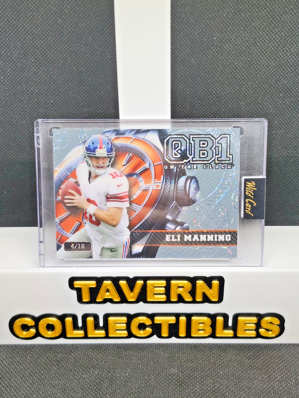 Eli Manning 2024 Wild Card QB1 On the Clock Platinum /18 #OCW-PT-EM2 Giants front