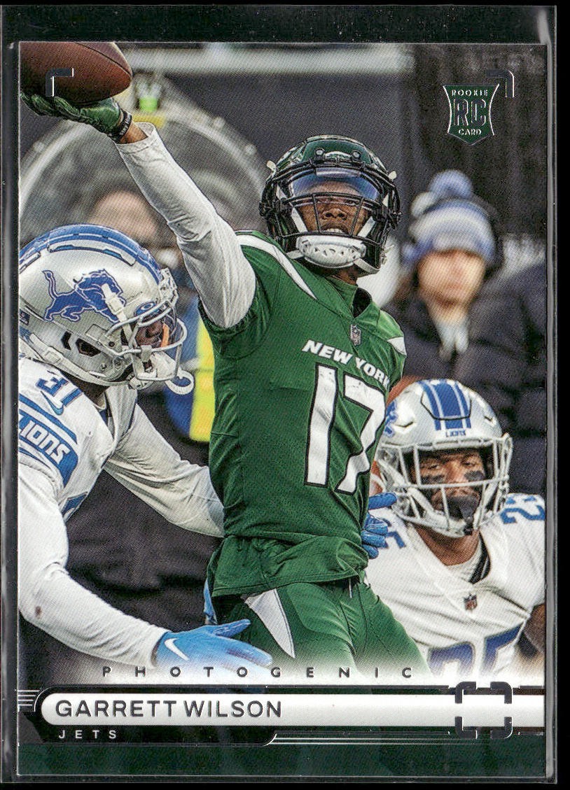 Garrett Wilson Player Lot Bundle 10 Different Football Cards GW001 Jets 1 RC back