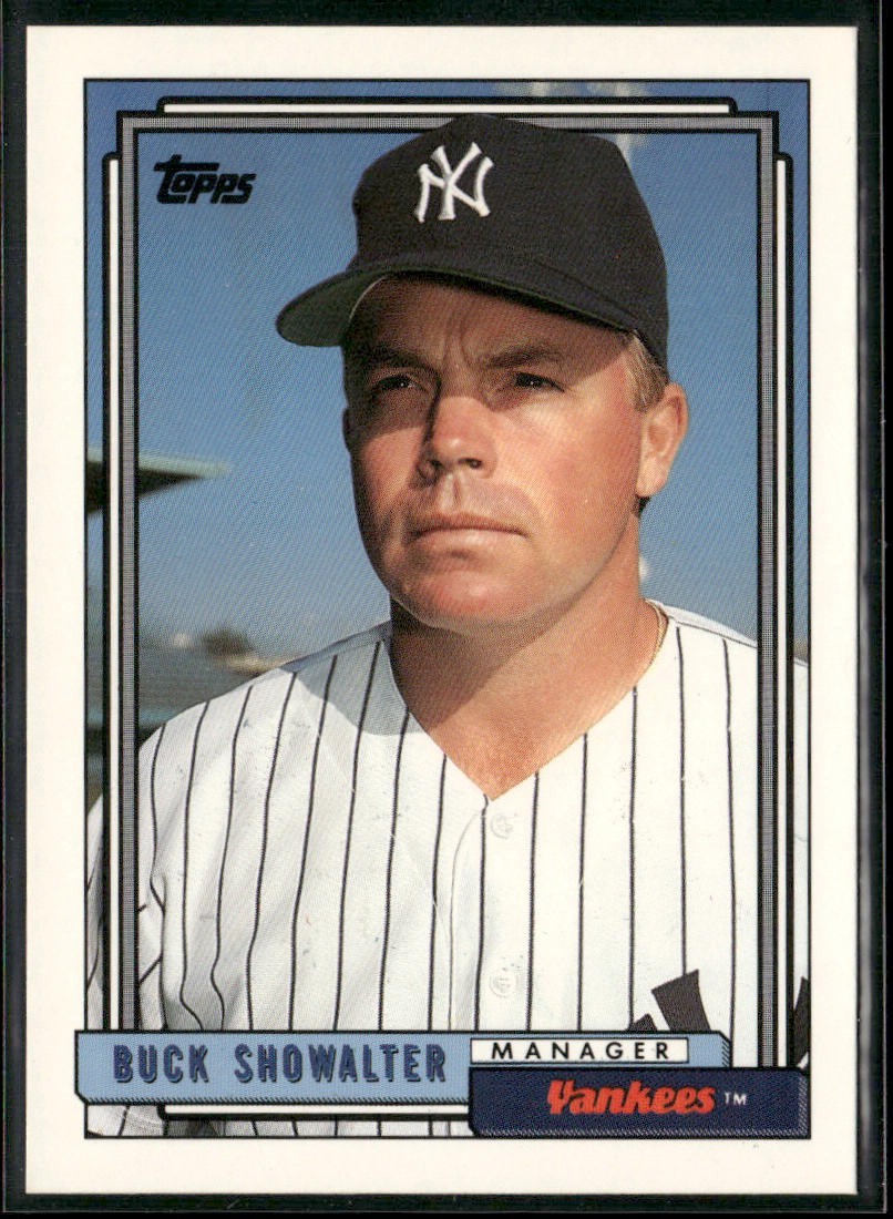 Manger Lot Bundle 10 Different Baseball Cards M002 back