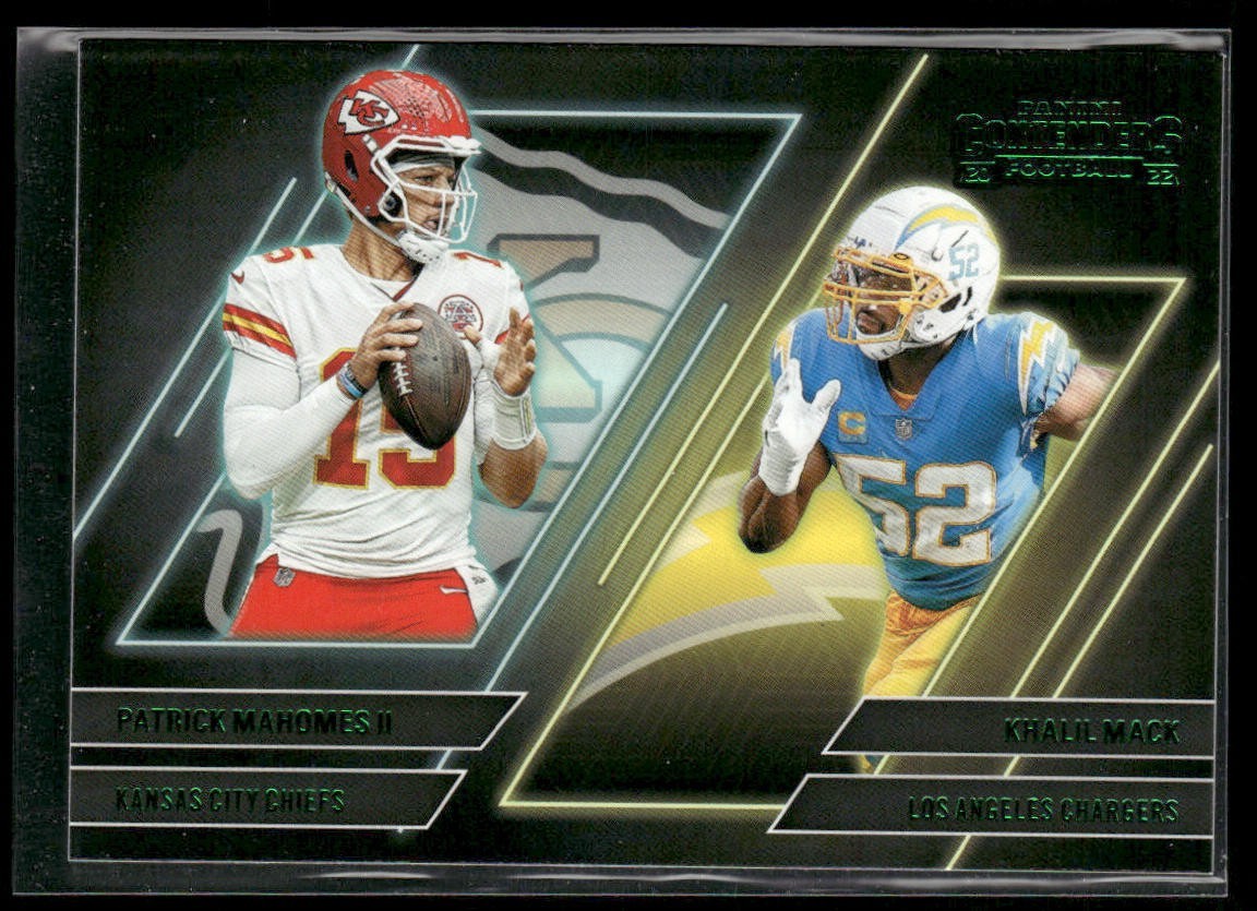 Patrick Mahomes II Player Lot Bundle 10 Different Football Cards PM001 Chiefs back