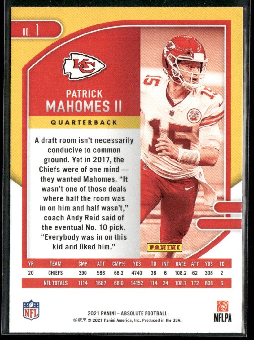 Patrick Mahomes II Player Lot Bundle 10 Different Football Cards PM001 Chiefs back