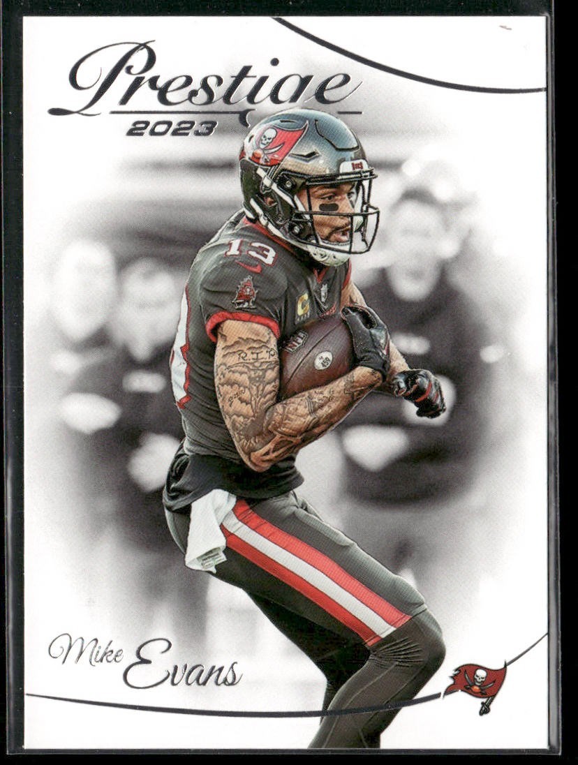 Mike Evans Player Lot Bundle 10 Different Football Cards ME003 Buccaneers back