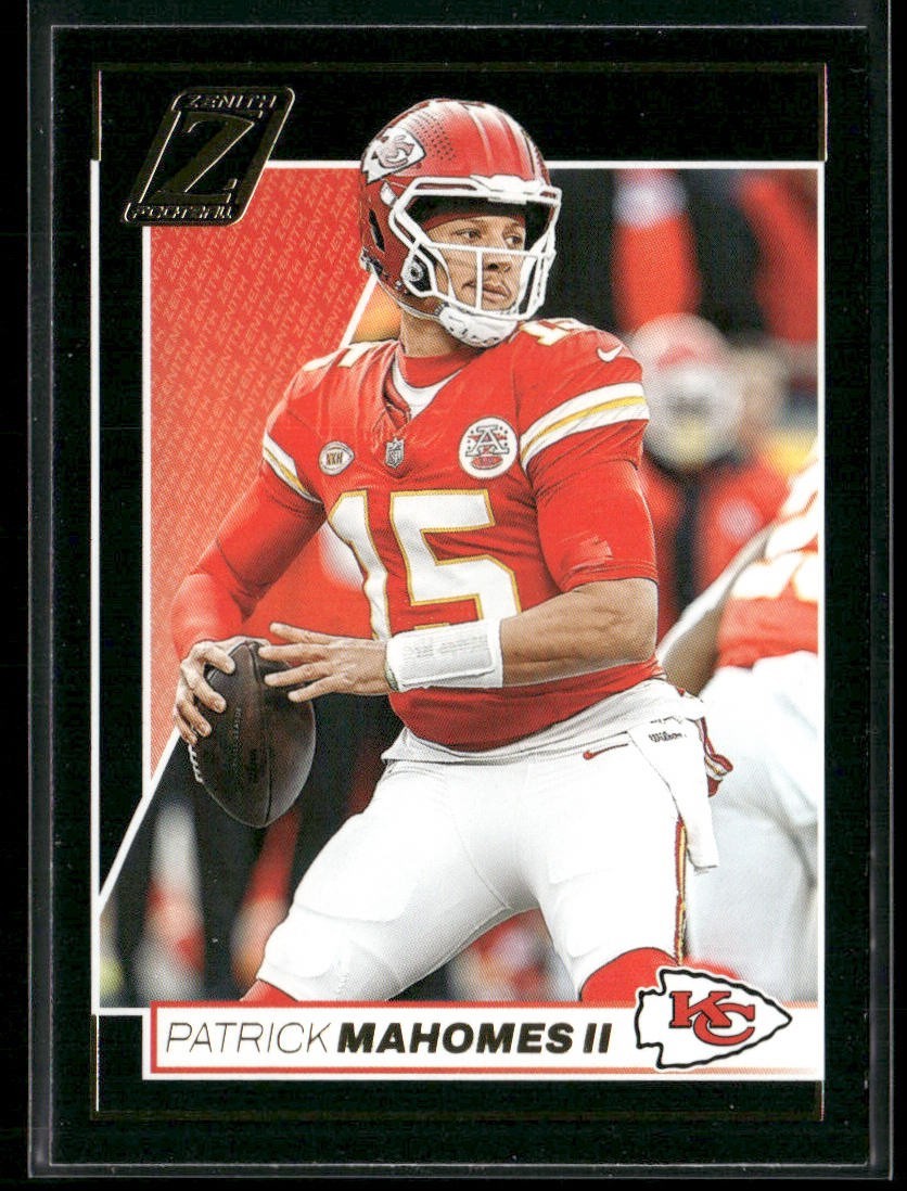 Patrick Mahomes II Player Lot Bundle 10 Different Football Cards PM001 Chiefs back
