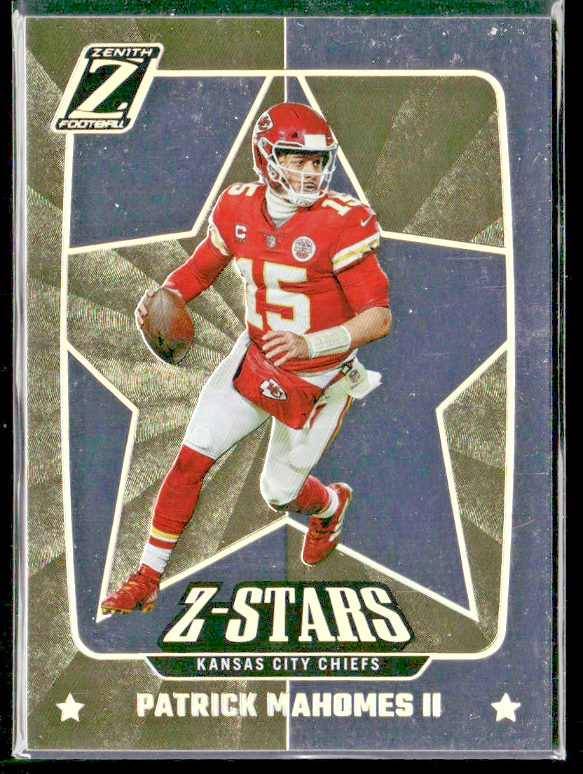 Patrick Mahomes II Player Lot Bundle 10 Different Football Cards PM001 Chiefs front