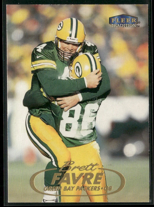 Brett Favre 1998 Fleer Tradition #1 Green Bay Packers front